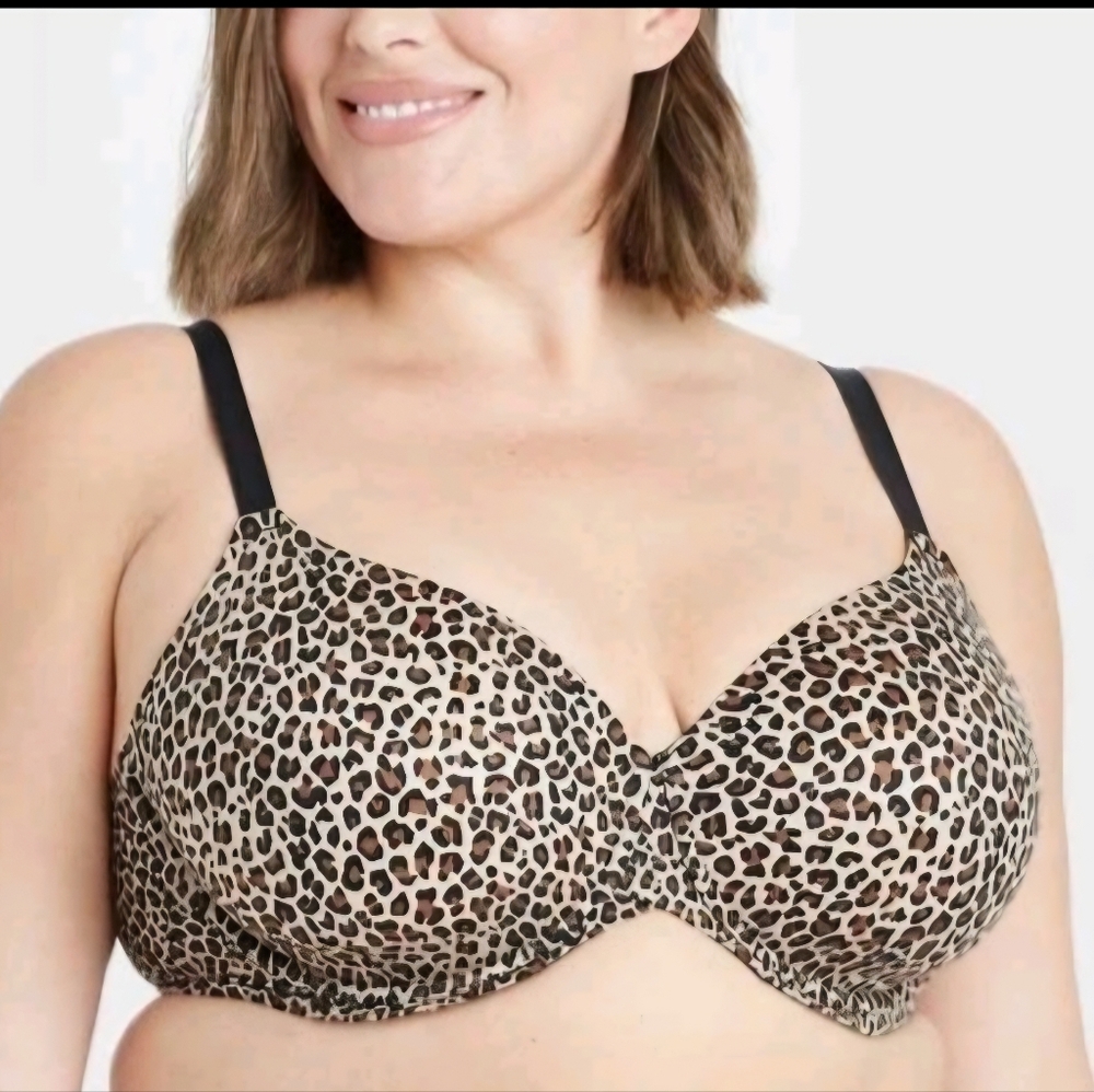 ​Auden Convertible Strap Underwire Bra Size 42D Leopard Print